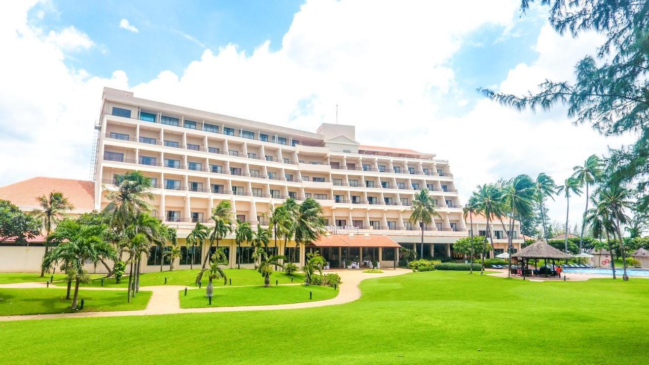 ฟาน เที้ยต โอเชียน ดูนส์ รีสอร์ต Hotel ฟานเที้ยต ภายนอก รูปภาพ